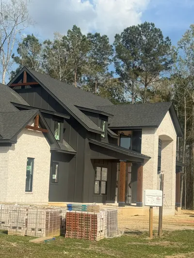 Exterior painting project in Savannah